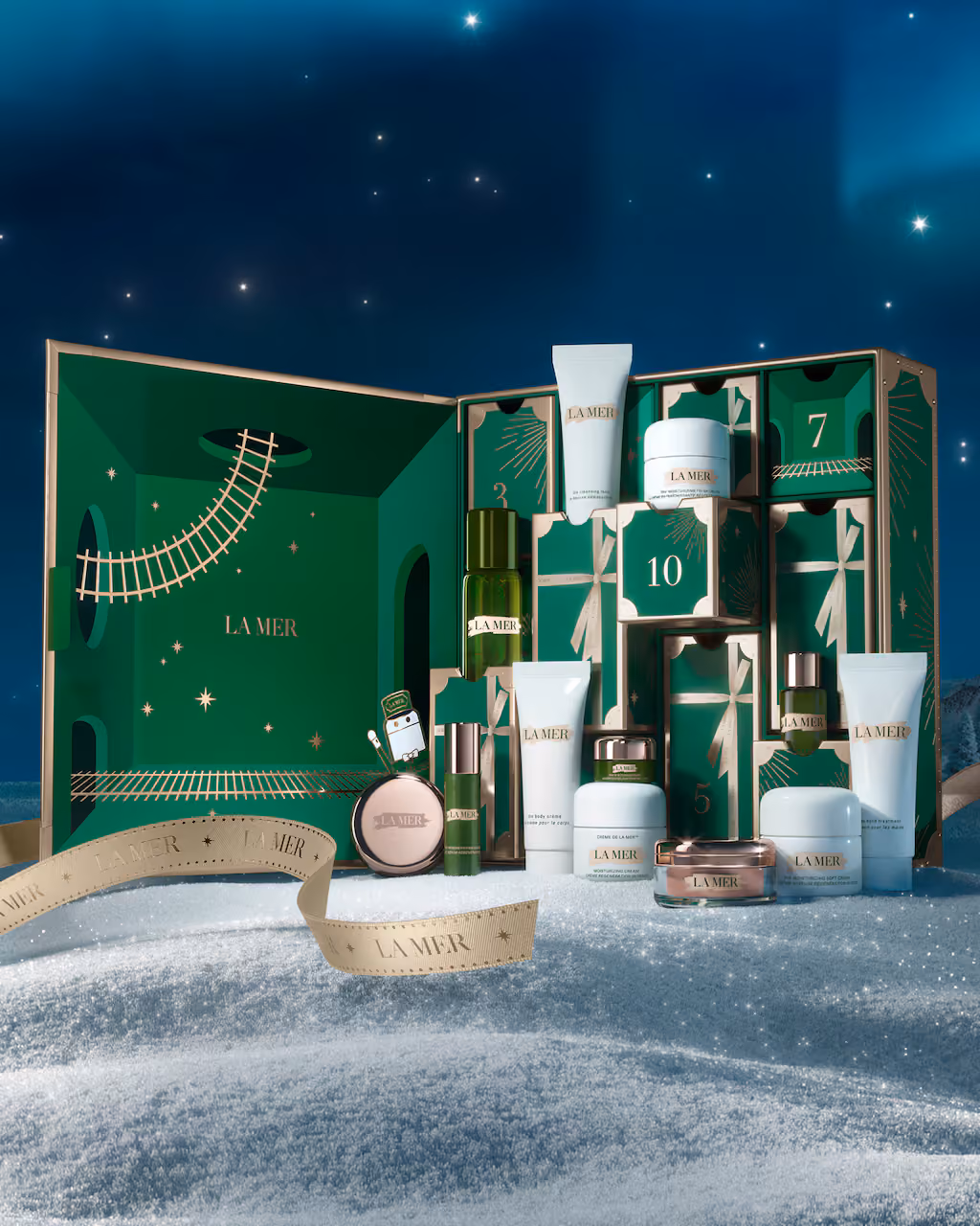La Mer Wonder Express advent calendar contents, photograph 2 of 2