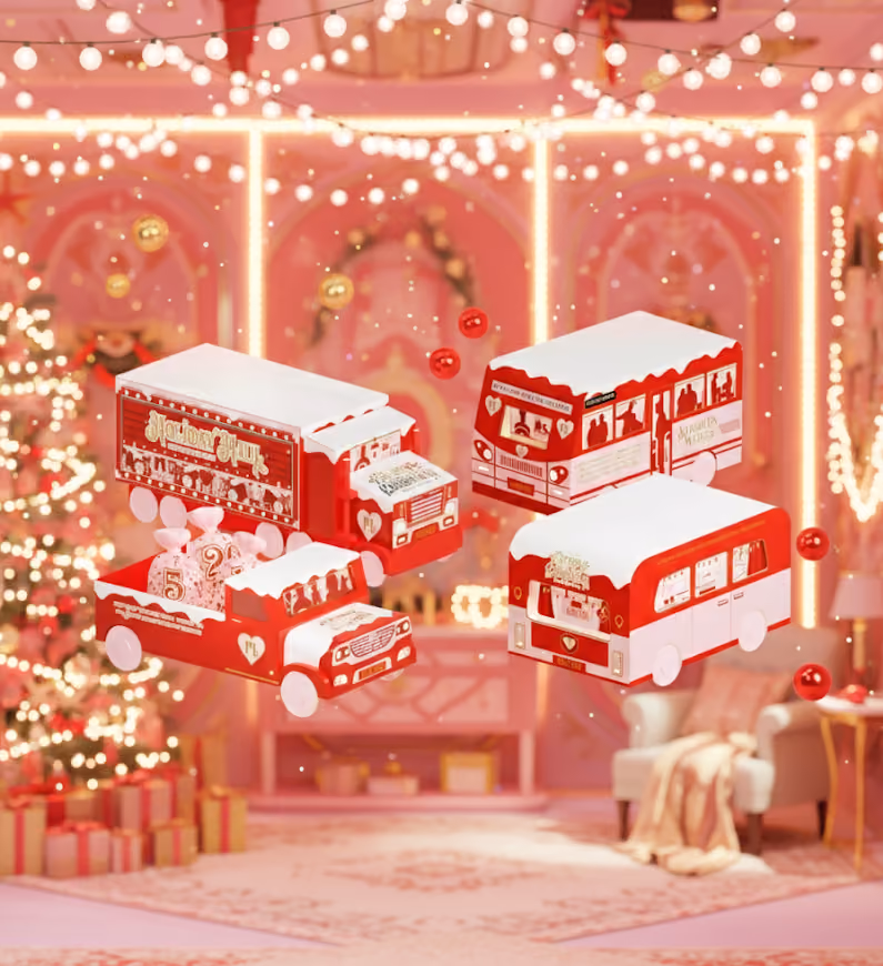 Our photograph of what is inside PLouise Cruising Home For Christmas 2025