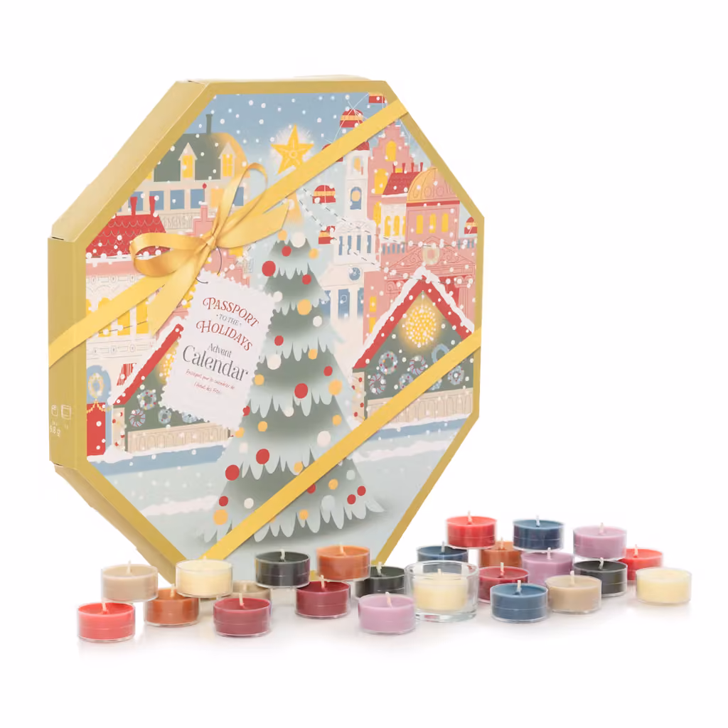 Yankee Candle Wreath advent calendar contents, photograph 1 of 1