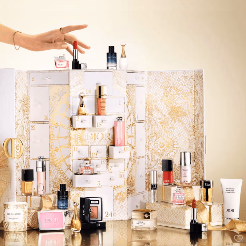 Dior Le 30 Montaigne 2024 advent calendar contents, photograph 2 of 2