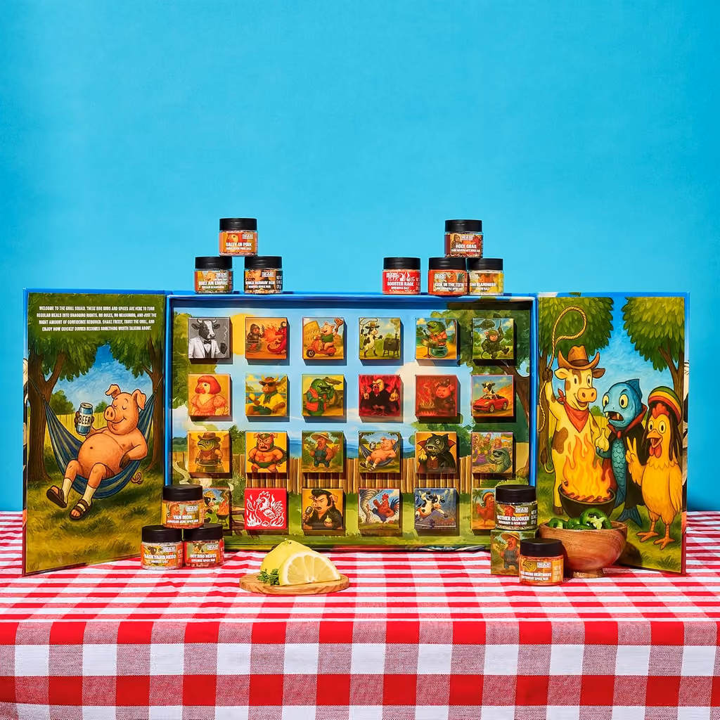 The box opened out on a checked tablecloth with its 24 cubes