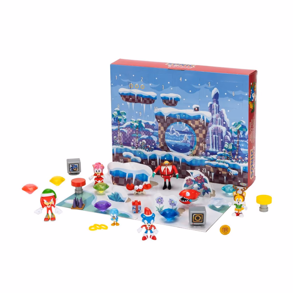 The box opened into the snowy Green Hill Zone diorama with all the figures and pieces in front