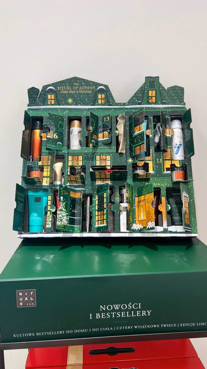 RITUALS Sephora Exclusive Advent Calendar 2024 advent calendar contents, photograph 1 of 1