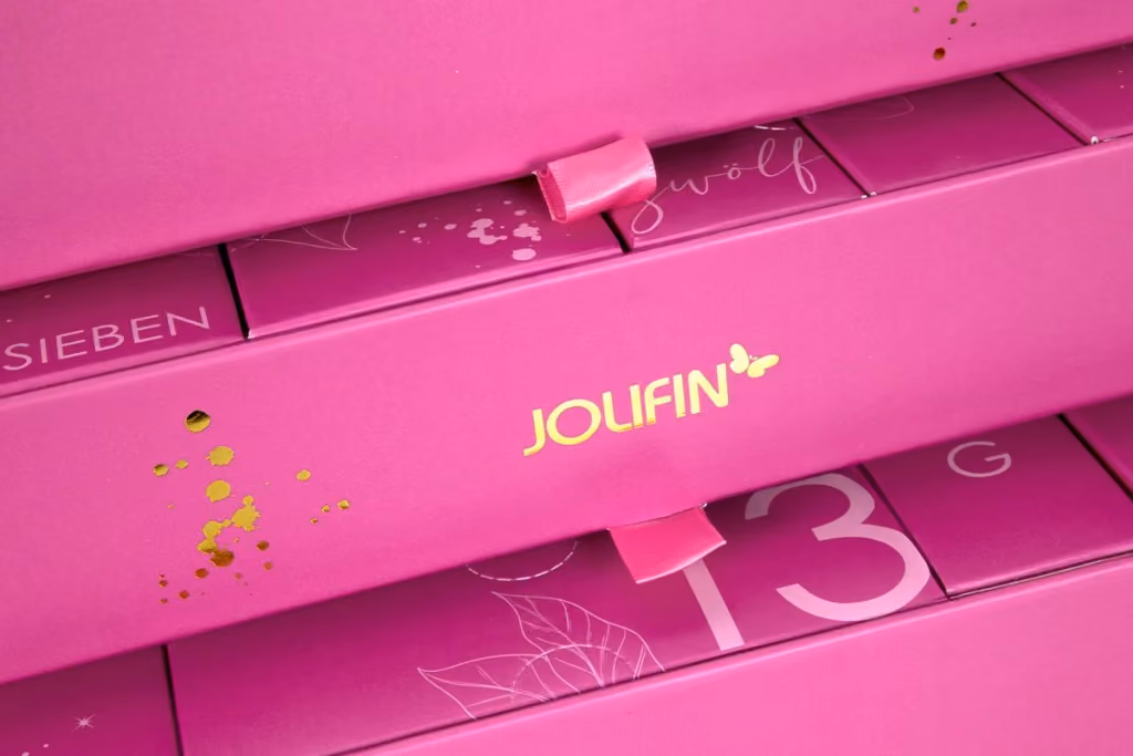 Jolifin 2024 Shellac advent calendar contents, photograph 1 of 1