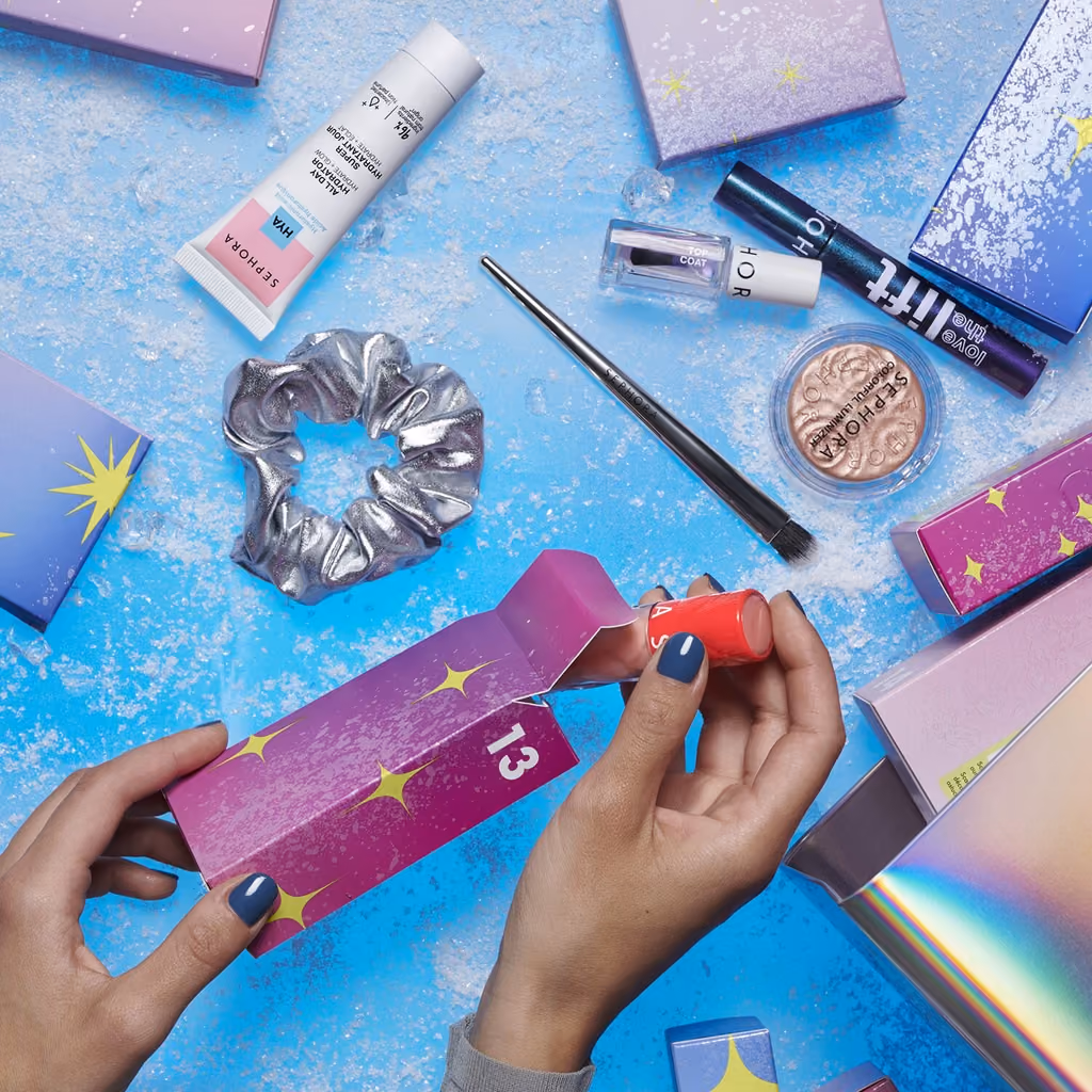 Sephora Collection Moving Lights Premium 2024 advent calendar contents, photograph 5 of 7
