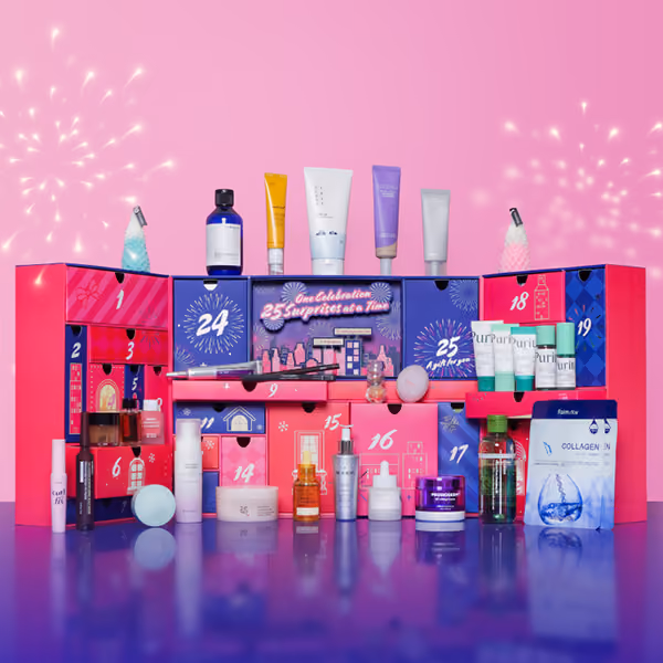 The Stylevana 2026 advent calendar open, its numbered doors and the products in front